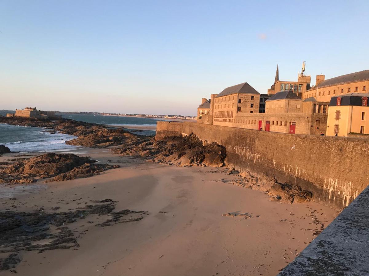 O'Bon Secours Apartment Saint-Malo Exterior photo